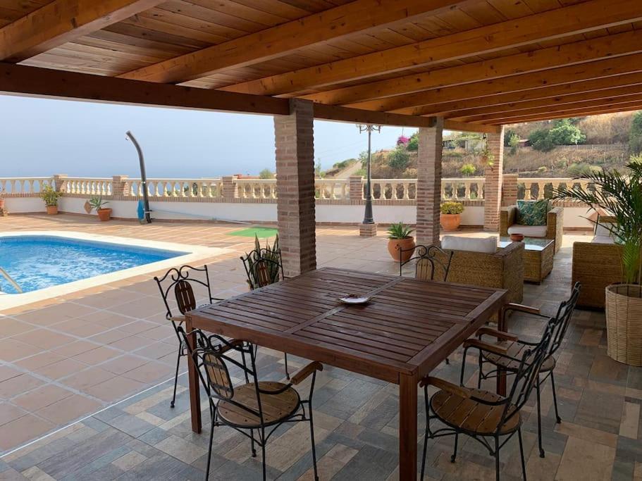 Villa Calabasas Almunecar Bagian luar foto